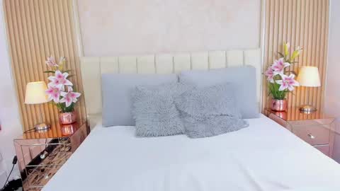 Snapshot of luna_taylors1 chatting on October 6, 11:18 am Luna Taylors online show from October 6, 11:18 am