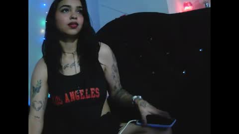 Snapshot of luna_velvet7 chatting on May 16, 3:36 am luna_velvet7 online show from May 16, 3:36 am