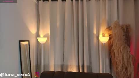 luna vex online show from February 10, 12:31 pm