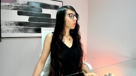 luna online show from January 6, 2:36 pm