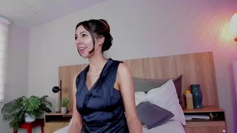 luna online show from October 15, 1:55 pm