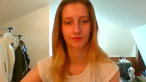 L U N A  online show from February 21, 11:01 am