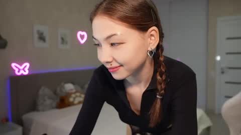 Sweet Luna online show from April 15, 5:31 pm