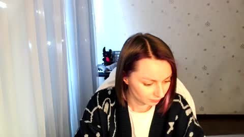 lunaa_bluee online show from June 18, 4:33 pm