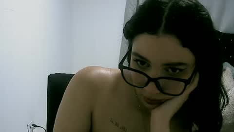 lunaa_sub online show from January 18, 3:53 am