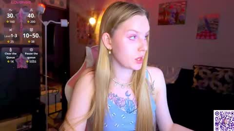 Britney online show from March 14, 8:47 pm