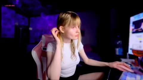 Britney online show from June 20, 8:22 pm