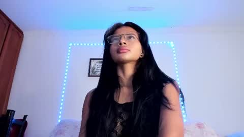 Snapshot of lunadolie chatting on June 12, 1:43 pm lunadolie online show from June 12, 1:43 pm