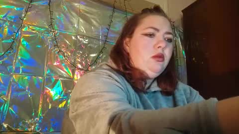Snapshot of lunakissa_74 chatting on December 13, 8:58 pm Viktoria online show from December 13, 8:58 pm