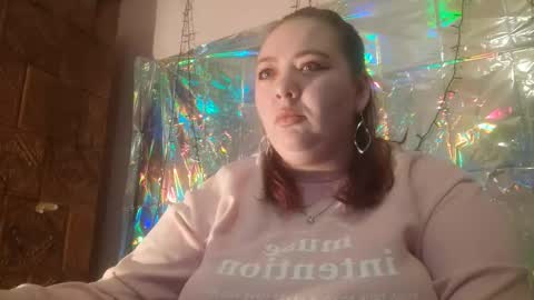 Snapshot of lunakissa_74 chatting on December 14, 8:24 pm Viktoria online show from December 14, 8:24 pm