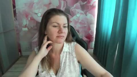 LunaKissi online show from July 17, 11:28 am