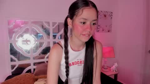 Luna Lasman  online show from January 24, 11:48 am