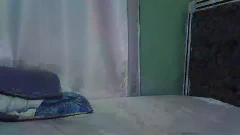 Snapshot of lunalove22_ chatting on October 9, 6:39 pm lunalove22_ online show from October 9, 6:39 pm