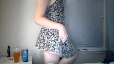 lunapixie2020 online show from July 12, 2:24 am