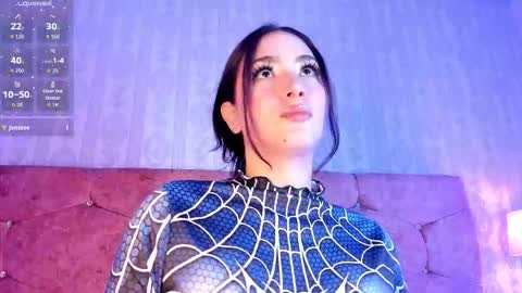 Luna  online show from October 28, 8:33 pm