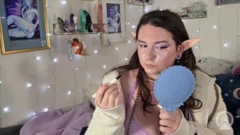 Lunar Fae Stellaris online show from February 3, 9:31 pm