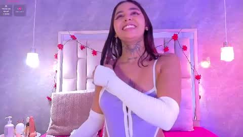 LunaRose-Next Stream at 0545hs GMT online show from July 5, 3:02 am