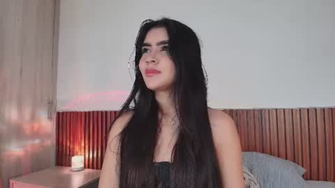 Luna Rousse online show from July 22, 3:20 am