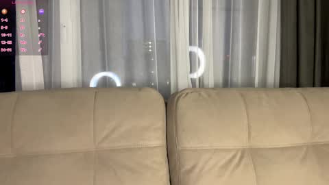 Michelle online show from December 15, 3:33 am