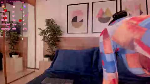 Luna Ruso  online show from February 11, 7:52 pm