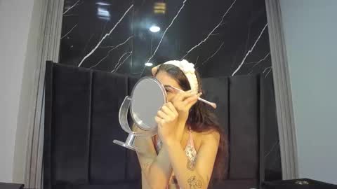 Snapshot of lunasmithyl chatting on February 27, 2:50 pm LunaSmithyl online show from February 27, 2:50 pm