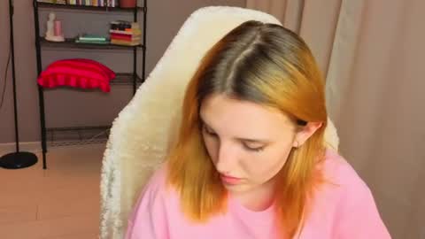 Kate online show from June 29, 4:07 pm