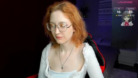 Snapshot of lunaterry chatting on June 1, 8:16 am lunaterry online show from June 1, 8:16 am