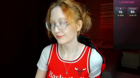 Snapshot of lunaterry chatting on June 2, 7:54 am lunaterry online show from June 2, 7:54 am