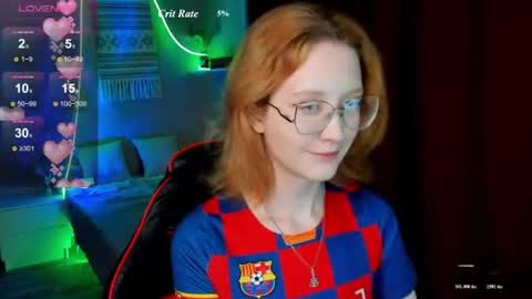 Snapshot of lunaterry chatting on June 18, 7:41 am lunaterry online show from June 18, 7:41 am