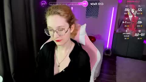 Snapshot of lunaterry chatting on August 2, 7:07 am lunaterry online show from August 2, 7:07 am