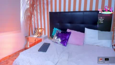 Luna Toledo online show from November 27, 12:51 pm