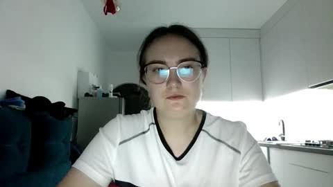 Snapshot of lunavelvet3 chatting on October 30, 9:04 pm lunavelvet3 online show from October 30, 9:04 pm