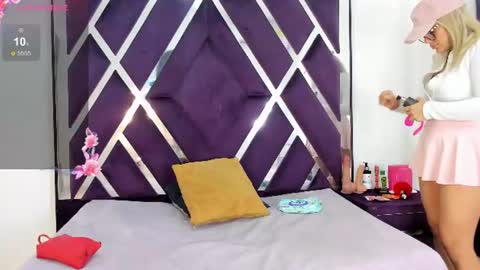 lunaviceht online show from July 16, 12:22 pm