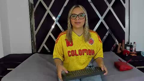 lunaviceht online show from July 26, 12:23 pm