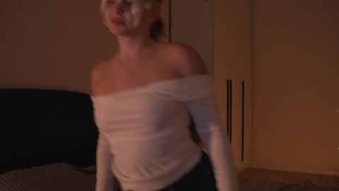 Evi online show from June 6, 6:12 pm