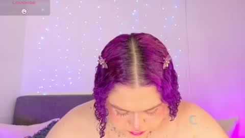 L U N I T A  online show from June 17, 8:06 am