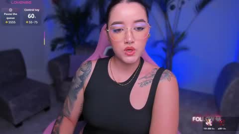 Snapshot of lunna_roosee chatting on September 10, 4:56 am LUNA ROSE online show from September 10, 4:56 am