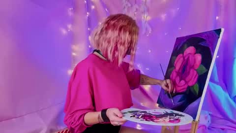 Snapshot of lunvision chatting on March 25, 5:30 pm My name Lun online show from March 25, 5:30 pm