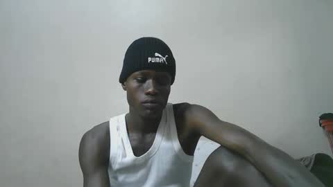 luoislove online show from March 27, 2:17 pm