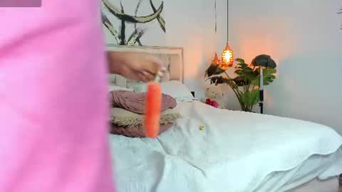 lupe and ostin online show from July 20, 12:36 am