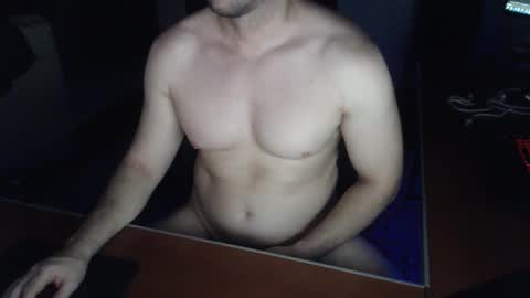 Snapshot of luquitass_85 chatting on September 30, 12:37 am Lucas online show from September 30, 12:37 am