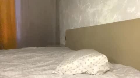 Lora online show from March 4, 2:45 pm