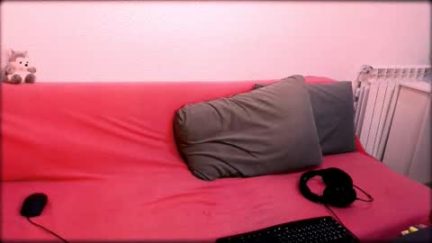 lurosincubus online show from November 15, 9:00 pm