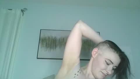 Kikithebaee online show from February 23, 4:50 am