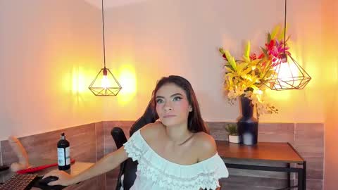 Lussie  online show from October 3, 12:02 pm