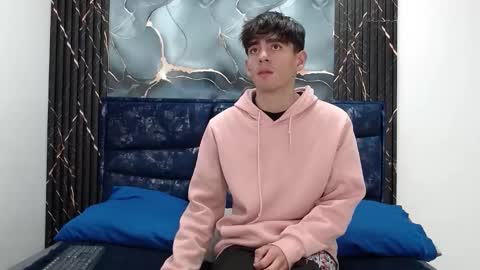 Snapshot of lust_demian chatting on March 27, 11:43 am lust_demian online show from March 27, 11:43 am