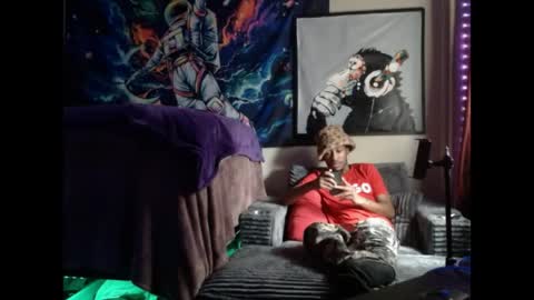 LUST online show from May 27, 1:52 pm