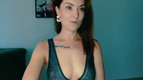 lustangel2 online show from June 16, 8:39 am