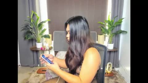 Snapshot of lustforivelle chatting on March 13, 11:28 am lustforivelle online show from March 13, 11:28 am