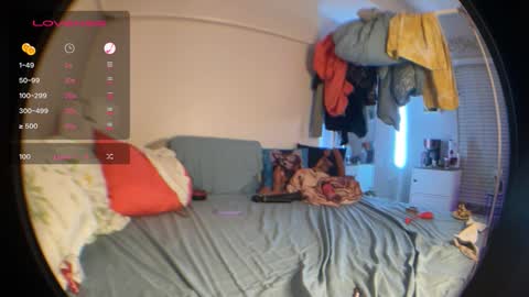 Snapshot of lustforlola chatting on November 30, 3:43 am LOLA online show from November 30, 3:43 am